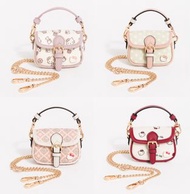 <🇹🇼台灣代購-Hello Kitty x Arnold Palmer 萬用迷你小包>