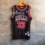 Pippen black retro Chicago Bulls NBA jersey