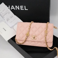 晶片款【收藏級♥️超稀有全網唯一】Chanel 香奈兒 淡粉色 牛皮 淡金扣 鏈帶星星 溜冰鞋錢包 單肩包 斜挎包 鏈帶錢包