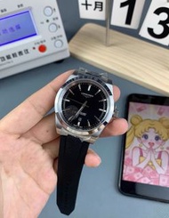浪琴征服者系列自動腕錶 浪琴悅動 黑膠/41mm/2824/2892