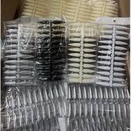 Pointed nails, pack of 240 nails. L9