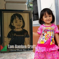 Souvenir Unik Kado Menarik Ukiran Bambu Custom 12R 1 Wajah Handycraft