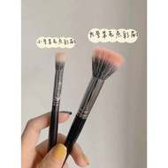 Quick Shipment ️ Dot Picking Brush Blush Smudge Natural Non-Fading Block Painting Makeup