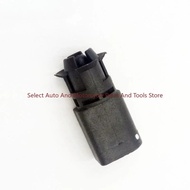 Automotive Sensor, External Temperature Sensor 1J0 919 379A 1J0919379A