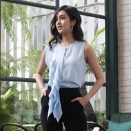 Jousse Blouse เสื้อแขนกุดผู้หญิง จูส สีฟ้า ตกแต่งระบายไล่ระดับ (JT67SB)