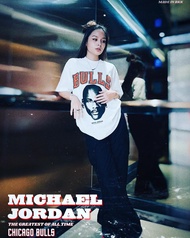 Cosmic เสื้อยืดลาย Michael Jordan Bulls Tee