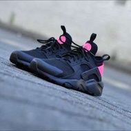 NIKE AIR HUARACHE RUN ULTRA 黑粉 武士鞋