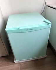 全新Hisense30L母乳小型冰櫃儲奶家用冷櫃迷你冷凍保鮮立式冰箱一級能源 香港插頭