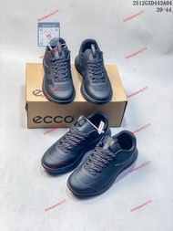ECCO愛步 防水健步休閑鞋