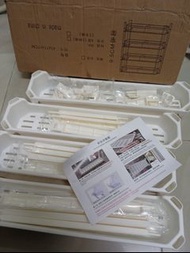 白色四層窄身置物架