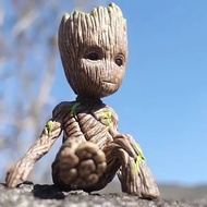 DYJJD สำหรับเด็ก Avengers ตุ๊กตาโมเดลนั่งรูปจำลองกรู๊ทต้นไม้ Groot ของเล่นแอคชั่นฟิคเกอร์ Mini Groot