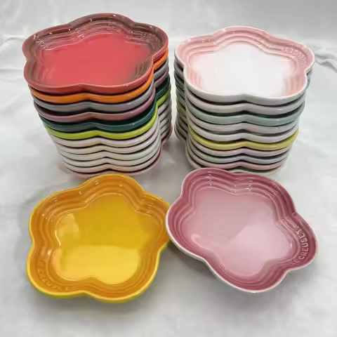 Plum Blossom Small Plate 5.5Inches 14cm Rainbow Sauce Plate Flower Shaped Pet Gradual Spike Bone Pla