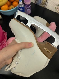 Edea 225 溜冰鞋