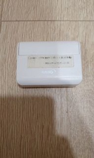 品牌HANG 行動電源 移動電源 model 5200 容量2700mah，有LED燈