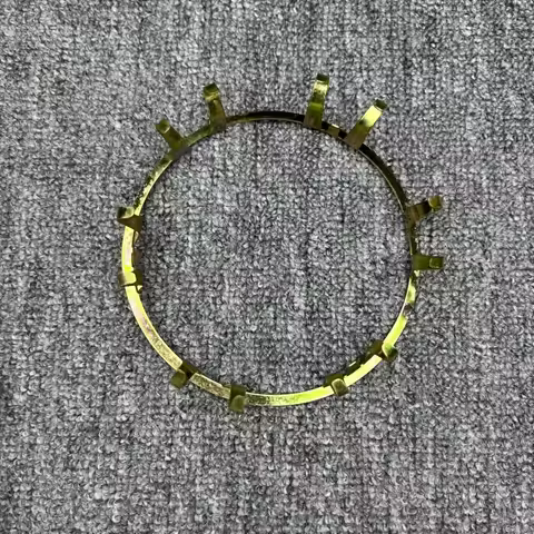 MB624908 Hub Cap Holder Assembly, Part Number MR150558, for MITSUBISHI L200 Pajero 90-03