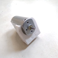 PACKAGE!!! 180 DC 6V-12V Motor Dynamo plus PLASTIC BRACKET