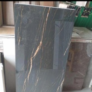 granit sun power 60x120 hitam corak gold