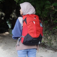 LEAFHOPPER ERMINE 30 Liter Daypack - Unisex Backpack - Men's and Women's Backpack