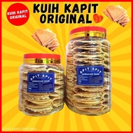 ❤️[𝟭+𝟭 𝗖𝗢𝗨𝗣𝗟𝗘] Kuih Kapit Original - Biskut Kapet Crunchy Love Letter Kueh Raya CNY Cookie Snack 鸡蛋卷