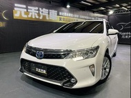 2017年式 Toyota Camry Hybrid尊爵版 2.5 油電 珍珠白