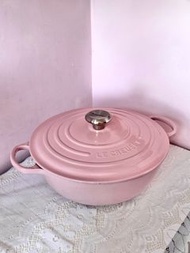 28cm Le Creuset煲 鑄鐵深炒鍋 Chiffon Pink 黑色內鍋