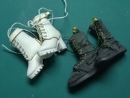 兩對 1/6  12寸女兵人用短靴