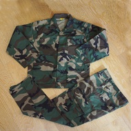 ชุดป้องกัน M81 WOODLAND กางเกงขายาวแขนยาว กางเกงขายาว ชุดทหาร ผ้าโพลีเอสเตอร์ กางเกงยีนส์ กางเกงยีนส