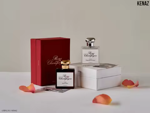 [Pre order] korean manhwa Rose and Champagne offical original merchandise (prefume wiht card)