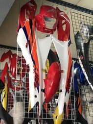 ชุดสีไนท์110 ตัวเก่า แดง-ขาว(8 ชิ้น พร้อมแปะลาย) nice ตูดมน