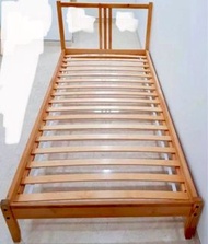 IKEA  Luroy single bed frame 實木單人床架連床條板