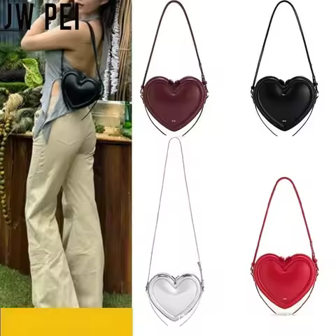 26 JW Pei Heart-shaped Crossbody Bag, Niche Design, Sweet and Cool, 3D Heart-shaped, High-end Should