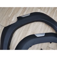 TOYOTA HILUX ROGUE 2.4 BIG FENDER ARCH - MATTBLACK