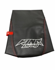 SEAT COVER KING DRAG CARBON SMALL LOGO RS150 , LC135 NEW , Y15ZR, UNIVERSAL