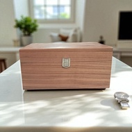 CHESS BOX for Storage of Chess PIECES