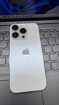 5G港版iPhone 14 pro 256G電98%新淨！