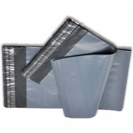 100pcs Flyers 28cm x 42cm Courier Packaging plastic bag