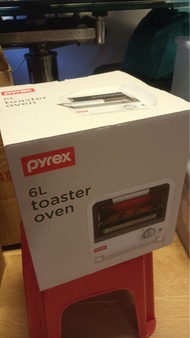 Pyrex 6L Toaster Oven