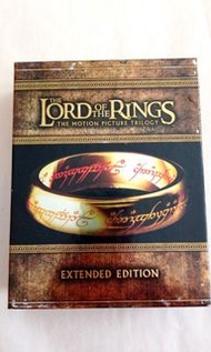 💫  魔戒 三部曲  The Lord Of The Rings  1 套 3電影 。  The Two Towers 。  The Fellowship Of The Ring 。   The Retutn  Of The King  。 特別加長版  15隻 藍光碟 Blu Ray  +  DVD  珍藏版 ❤️