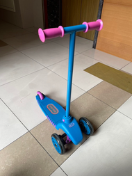 二手 藍粉兒童滑板車