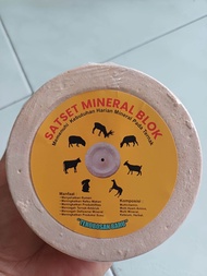 Mineral blok - Satset mineral blok - mineral untuk sapi - mineral untuk kambing - mineral untuk domb