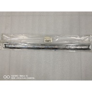 HONDA ACCORD SE3 1988 GRILLE RIM 75120-SE3-G00 NEW (75CM)