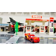 Tomica Premium Disney/Pixar : McQueen Collection : Rust-Eze Car Lightning