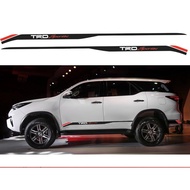 Tem Dán Sườn Xe Fortuner TRD phong cách TRD Sport tem sport tem xe thể thao cho fortuner toyota VIP