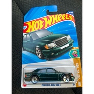 Hot Wheels Mercedes-Benz 500 E