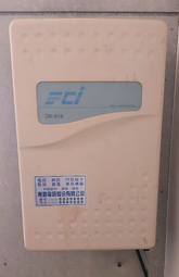 眾通 FCI DK816 主機  電話分機的主機 ( 贈1主電話與1副電話電話線 )