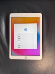 iPad Air 2 wi-fi 64GB; model A1566 56 in Gold 9.7” Screen