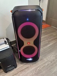 JBL Partybox 710, with two microphone jacks and amp plug in. Barely used.