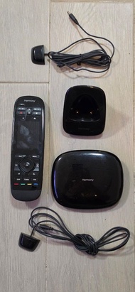 Logitech Harmony Ultimate One 萬能遙控器連 Harmony Hub 套裝