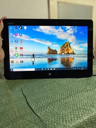 Fujitsu ArrowsTab Q665/M 11.6นิ้ว 8GB RAM 128GB SSD พร้อมคีย์บอร์ด พกพาสะดวก