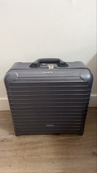 Rimowa Salsa Deluxe Business Trolley